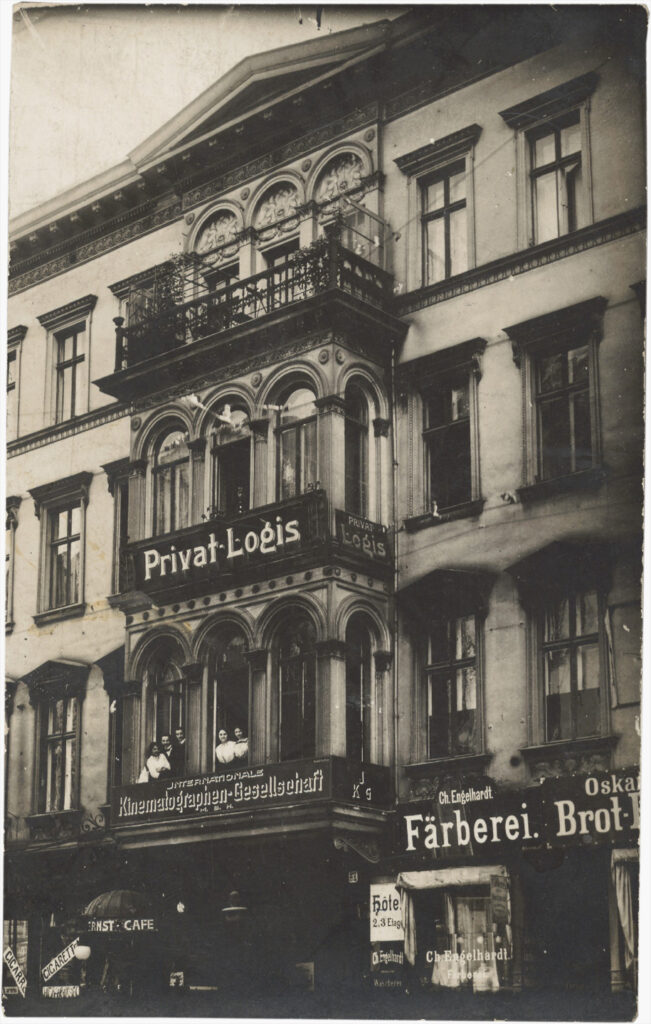 View of Friedrichstraße 27, probably 1908, n.p., Collection: Peter Plewka / FHXB Friedrichshain-Kreuzberg Museum, 0950. At Friedrichstraße 26, close to the depicted building, was the queer ‘Bürger Casino’.