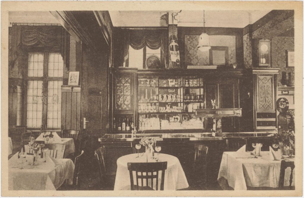 Restaurant “Zum Reichskanzler,” undated, Arthur Redecker, Peter Plewka Collection / FHXB Friedrichshain-Kreuzberg Museum, 5287.